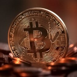 Криптовалюта пробила дно! Темні часи повторюються?