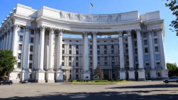 Ніякого реального відведення військ РФ від кордону України не відбувається – МЗС