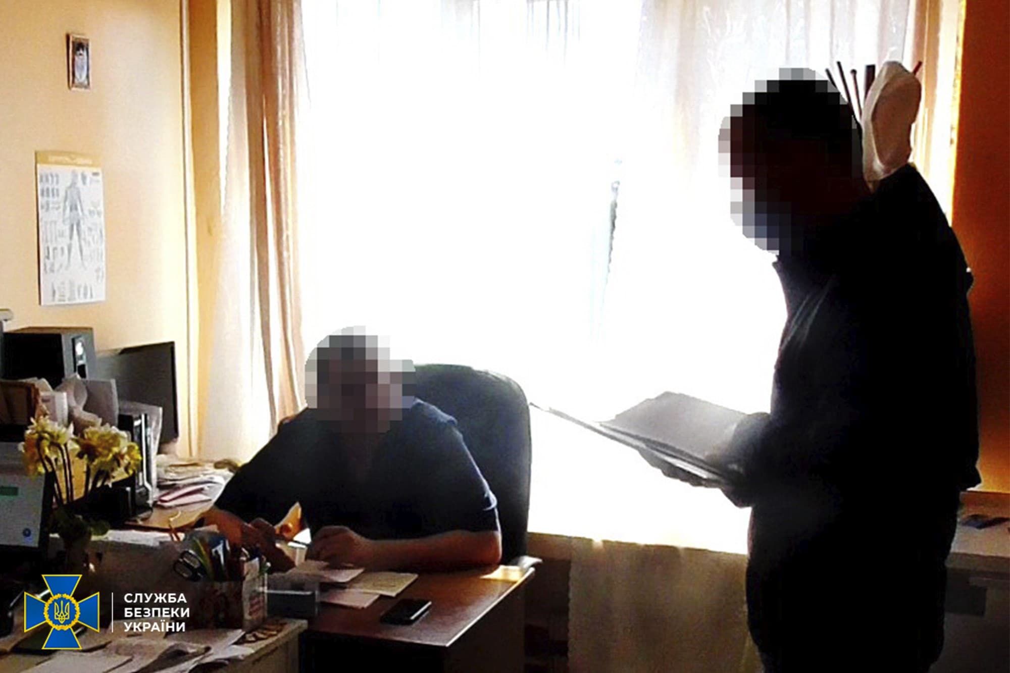 Ви зараз переглядаєте СБУ блокувала нову схему виготовлення підроблених довідок про COVID-19
