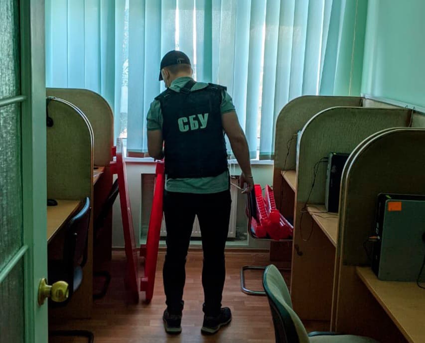 Ви зараз переглядаєте СБУ блокувала діяльність сall-центрів, які надавали послуги РФ